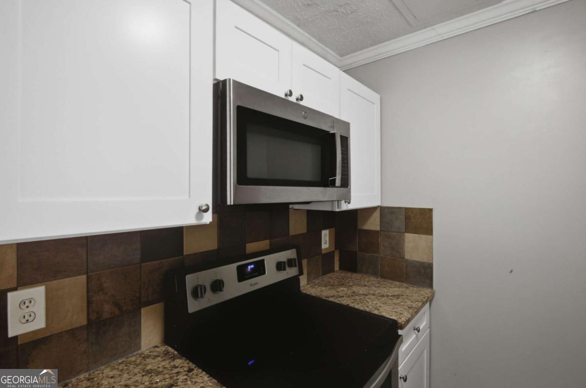 218 Mill Creek Place Property Photo 5