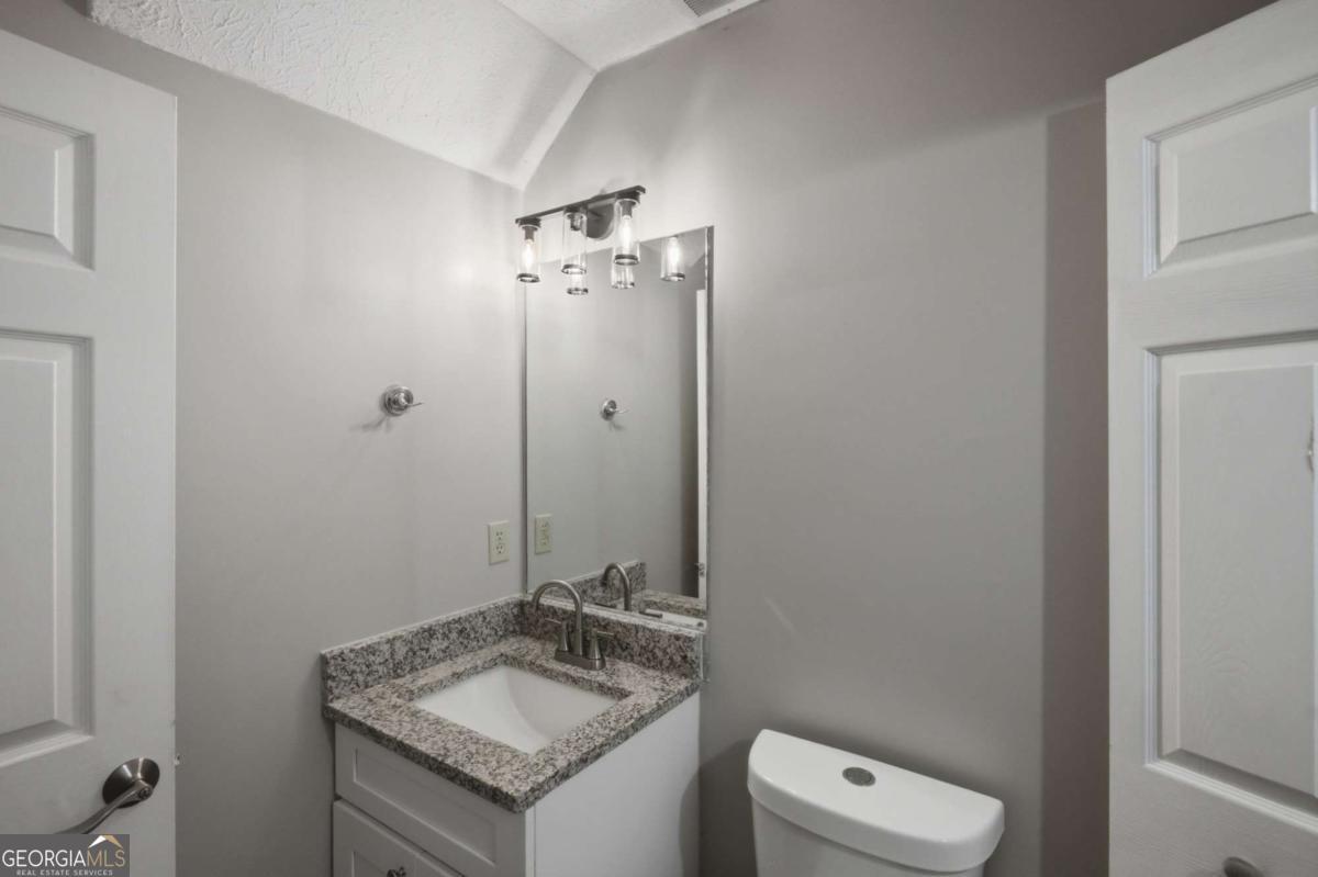 218 Mill Creek Place Property Photo 16