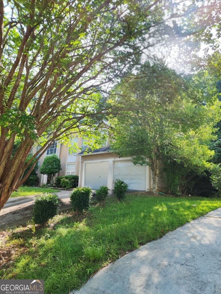 7155 Lone Oak Trace Property Photo 3