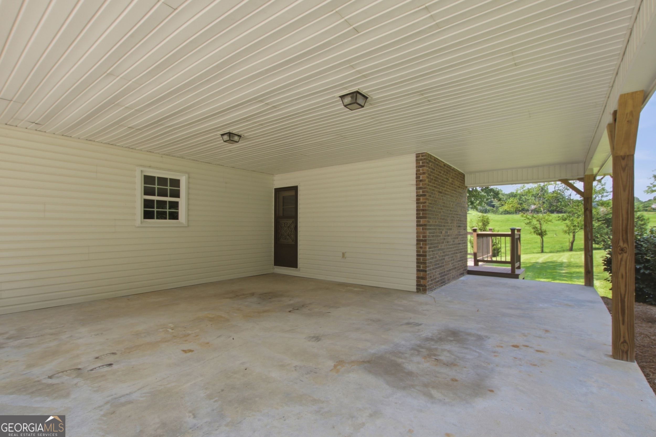 3863 Highway 105 Property Photo 20