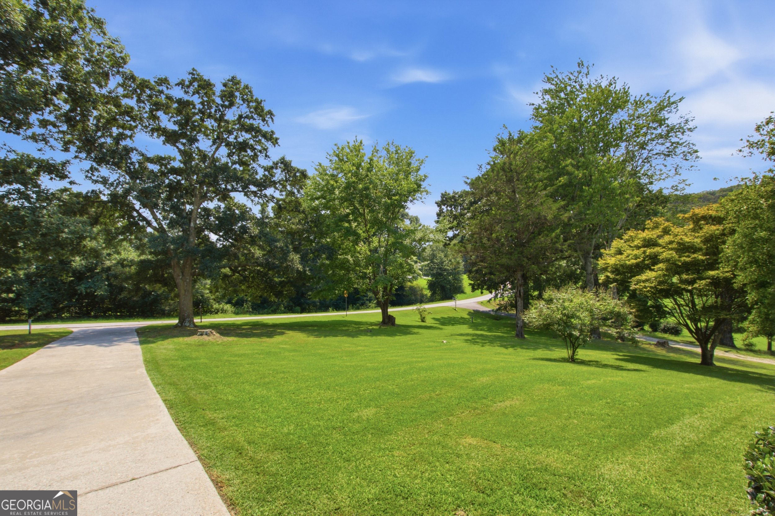 3863 Highway 105 Property Photo 31