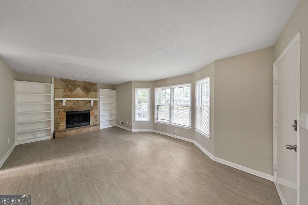 2611 Golfview Terrace Se Property Photo 9