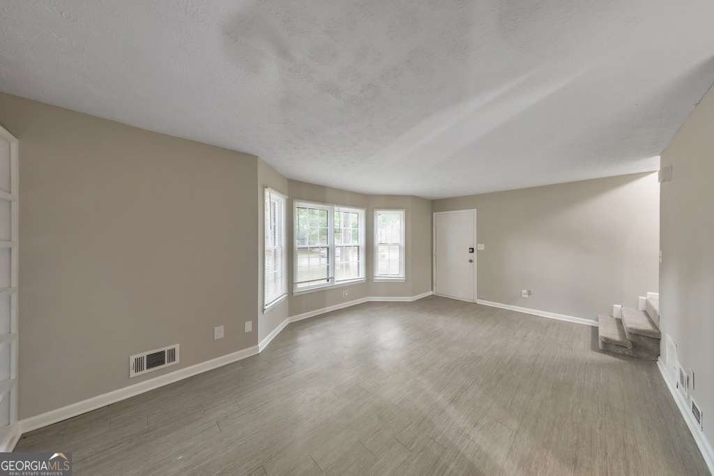 2611 Golfview Terrace Se Property Photo 10