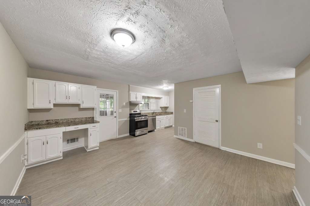 2611 Golfview Terrace Se Property Photo 14
