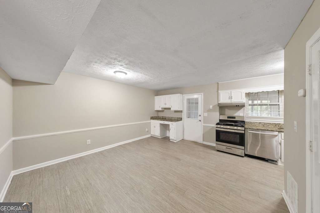 2611 Golfview Terrace Se Property Photo 15