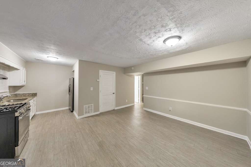 2611 Golfview Terrace Se Property Photo 16