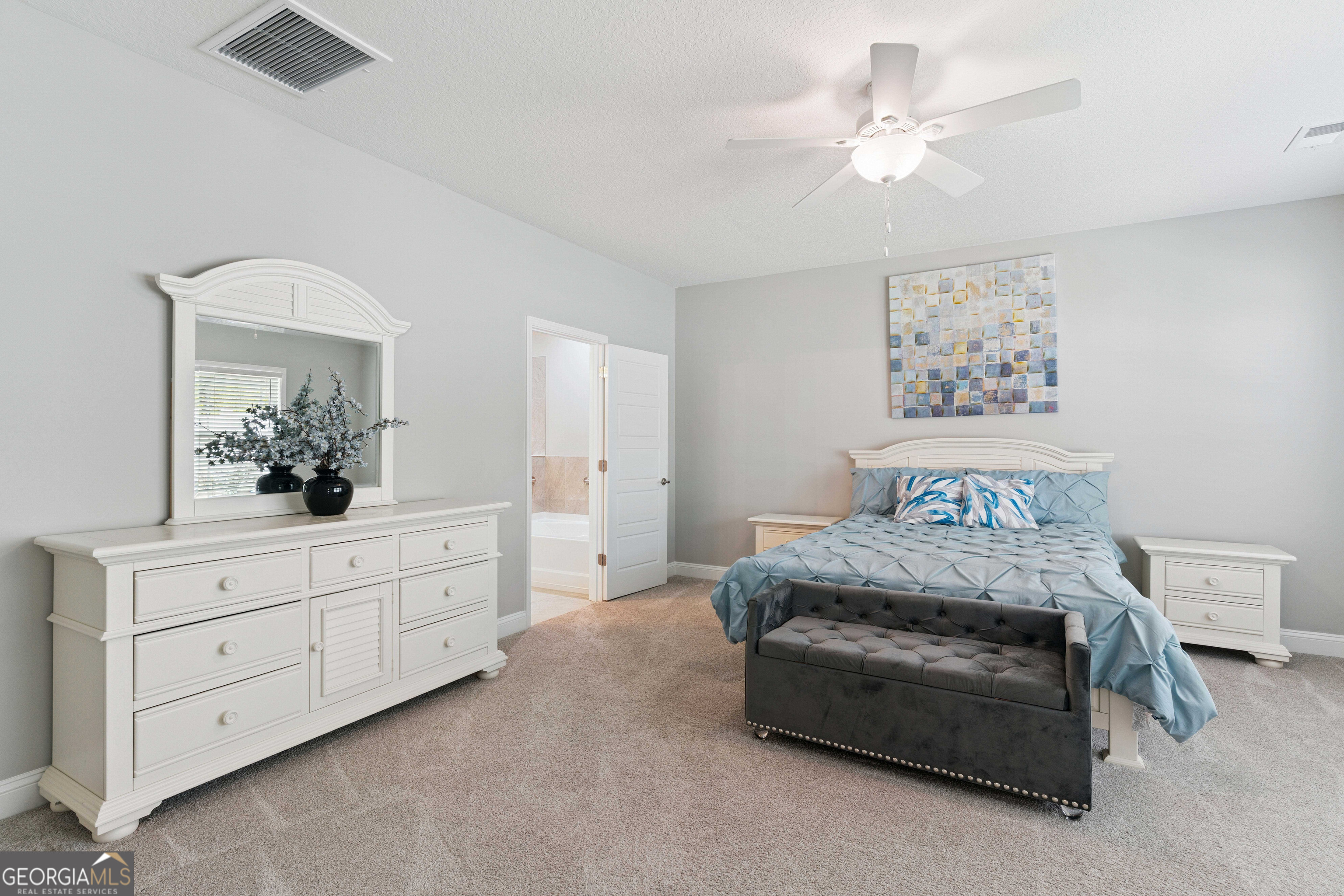 136 The Villas Way Property Photo 16