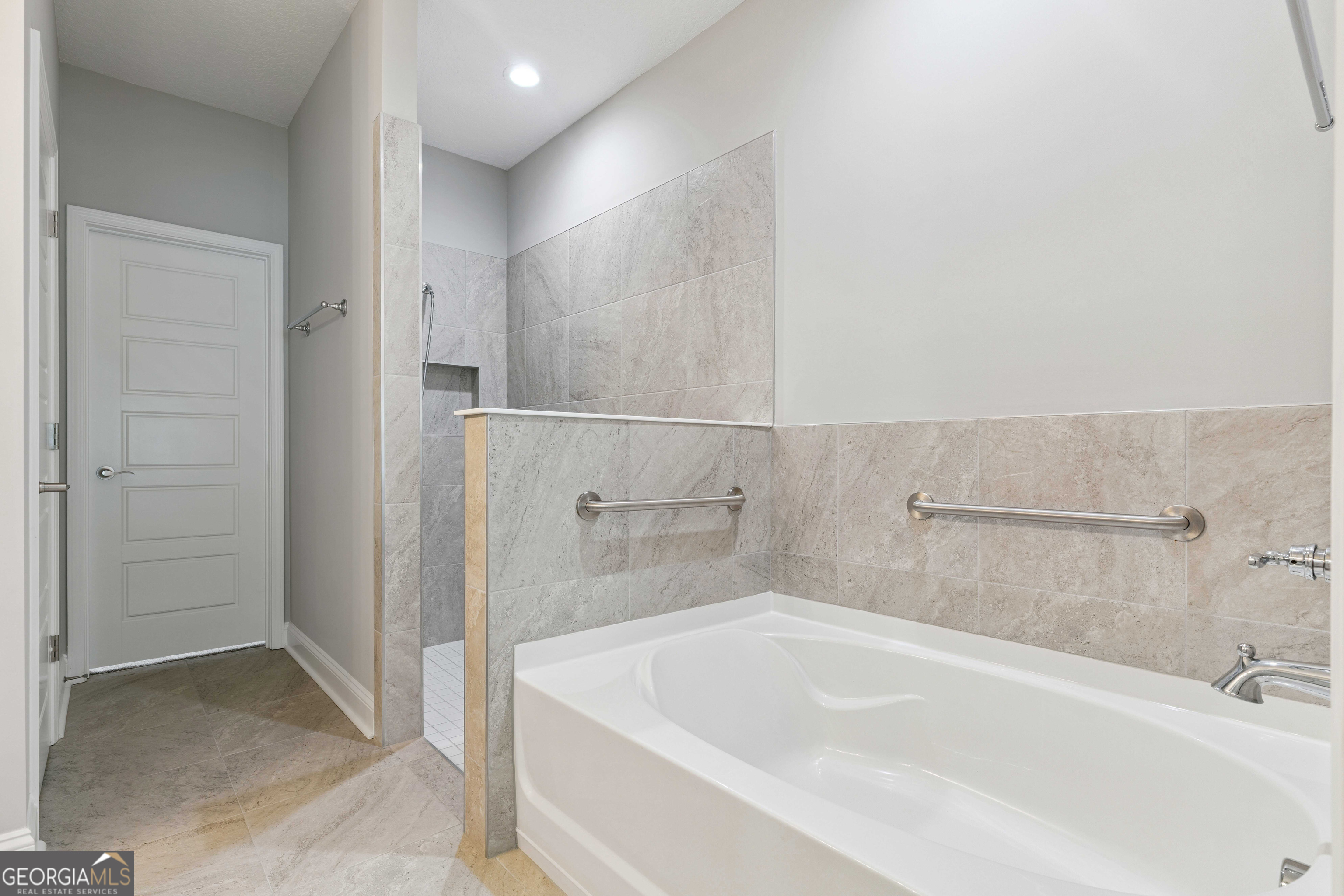 136 The Villas Way Property Photo 19