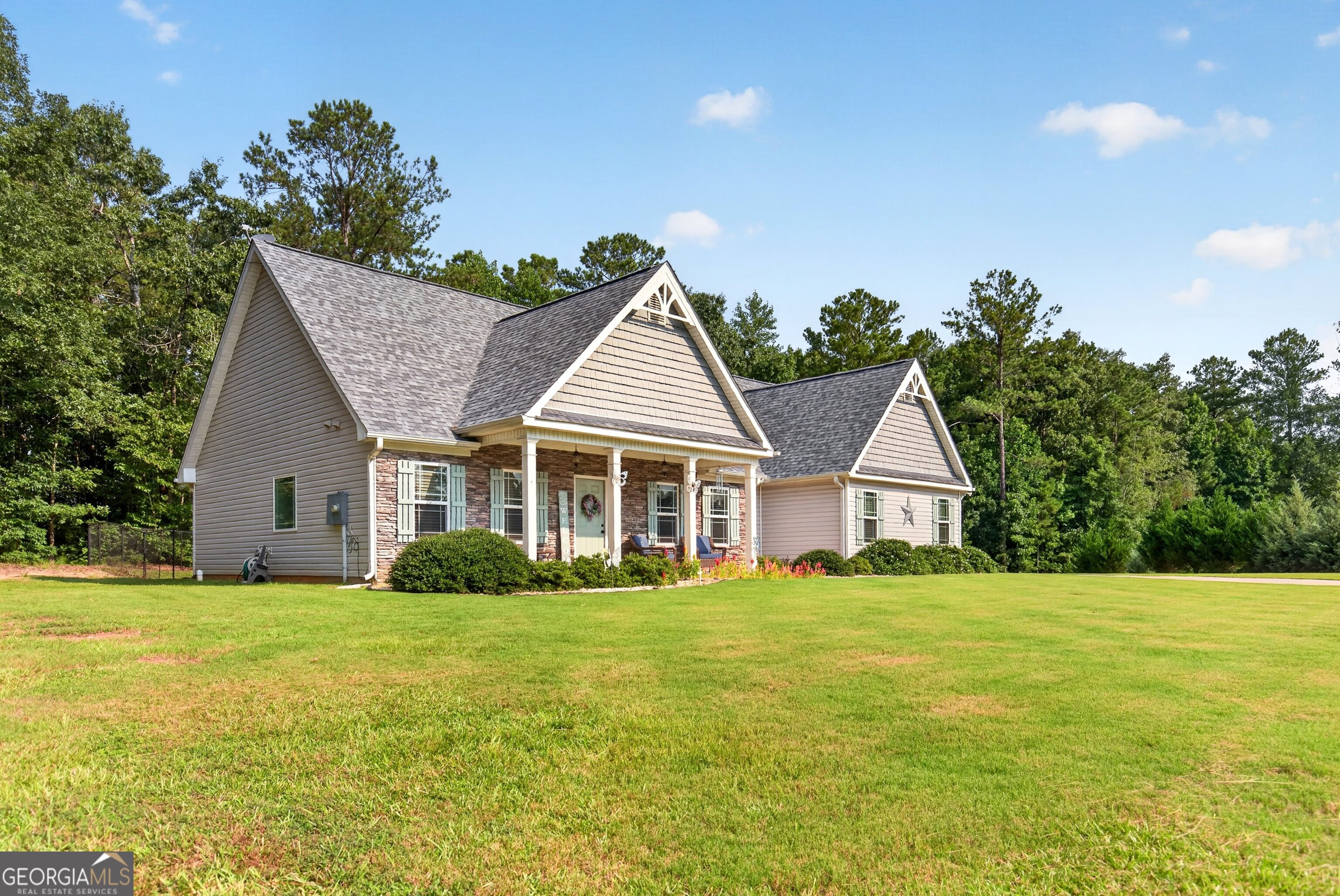225 Cole Forest Boulevard Property Photo 4