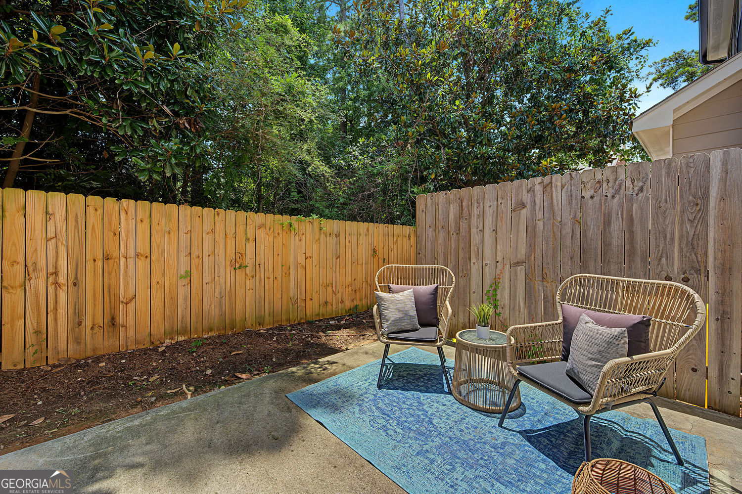 1004 Rohner Way Property Photo 25