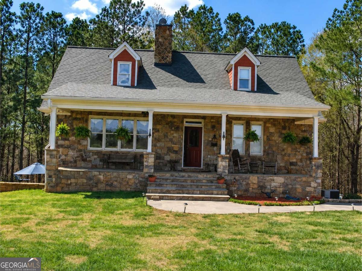 1400 Fieldcrest Court Property Photo 1
