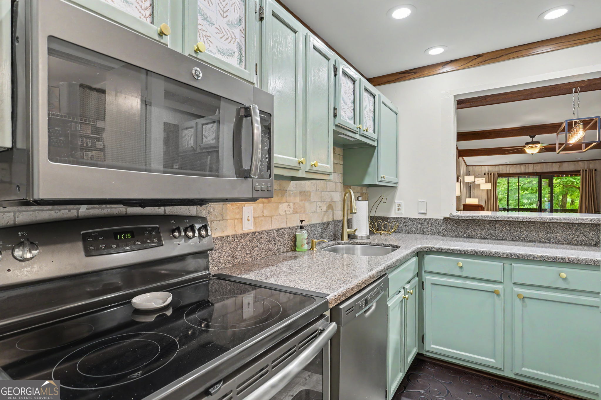 251 Shakespeare Drive # 329 Property Photo 11