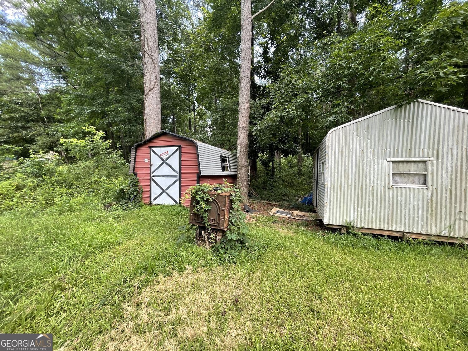 200 Glover Circle Property Photo 10