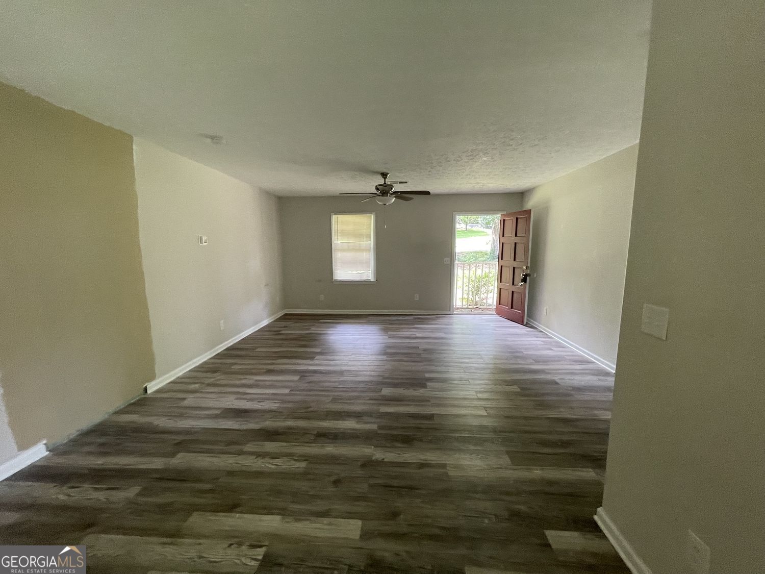 200 Glover Circle Property Photo 12