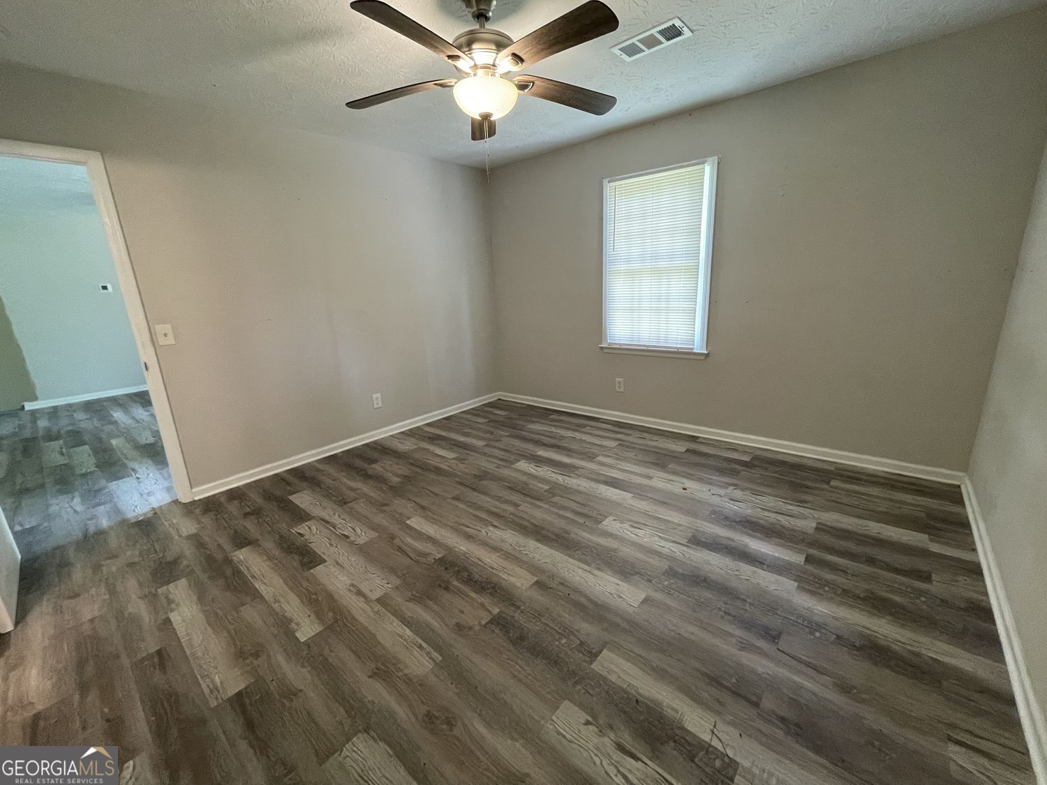 200 Glover Circle Property Photo 14