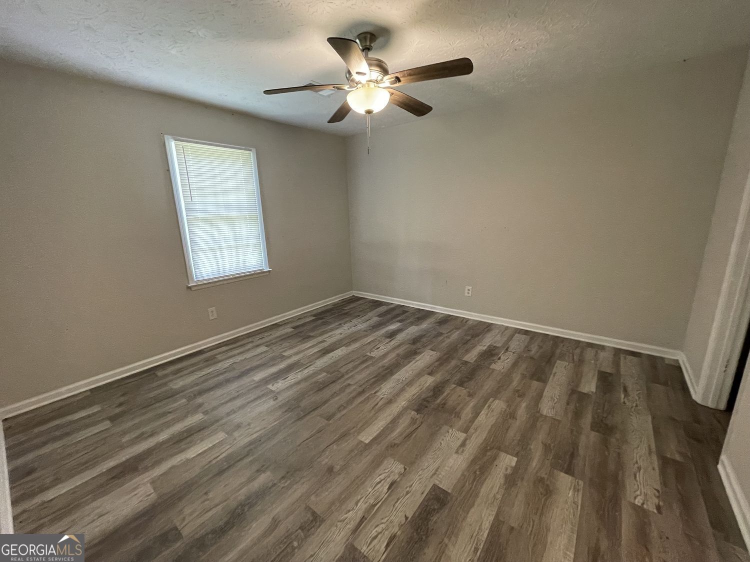 200 Glover Circle Property Photo 15