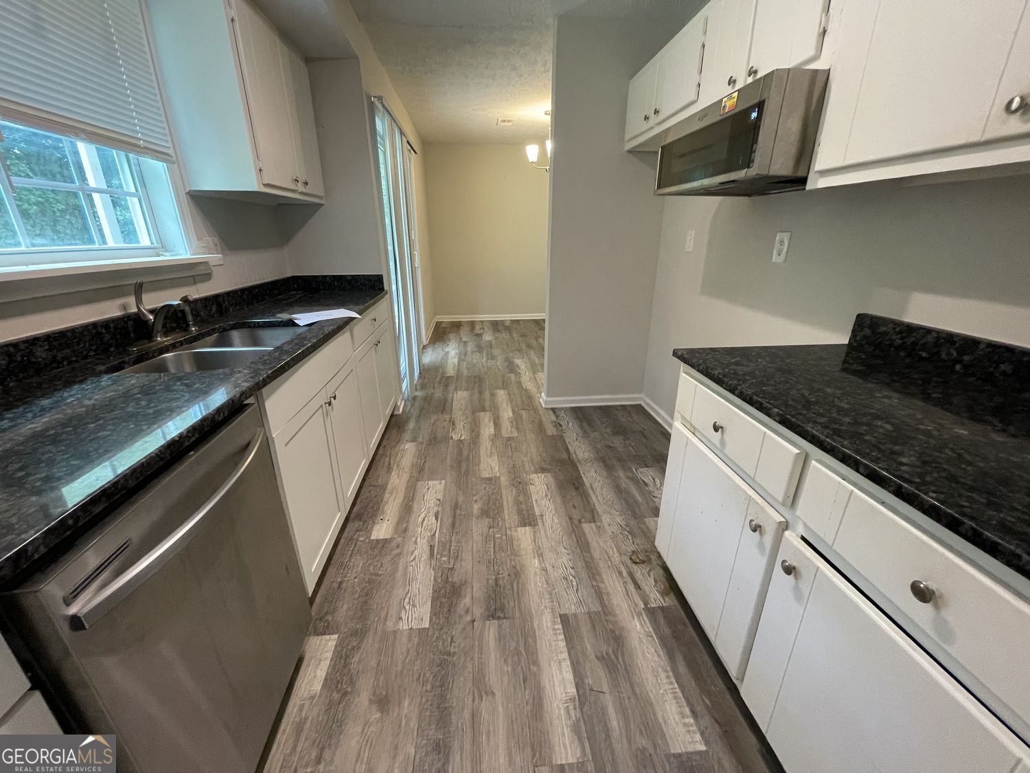 200 Glover Circle Property Photo 18