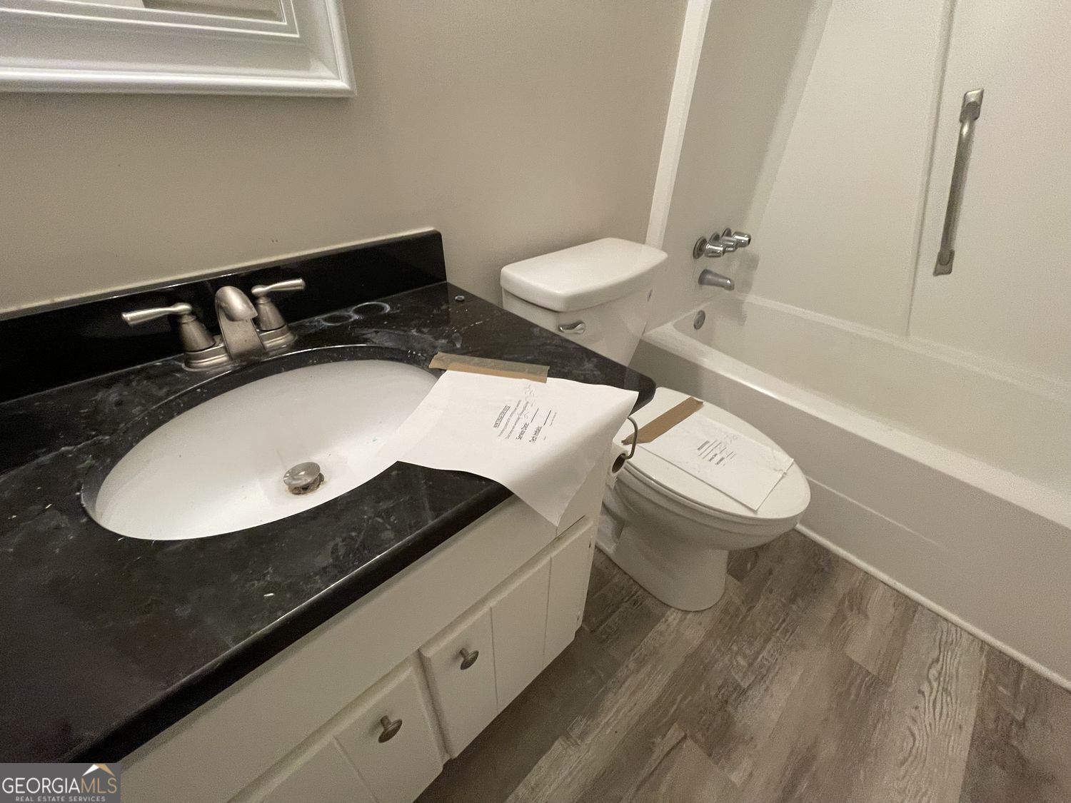 200 Glover Circle Property Photo 23