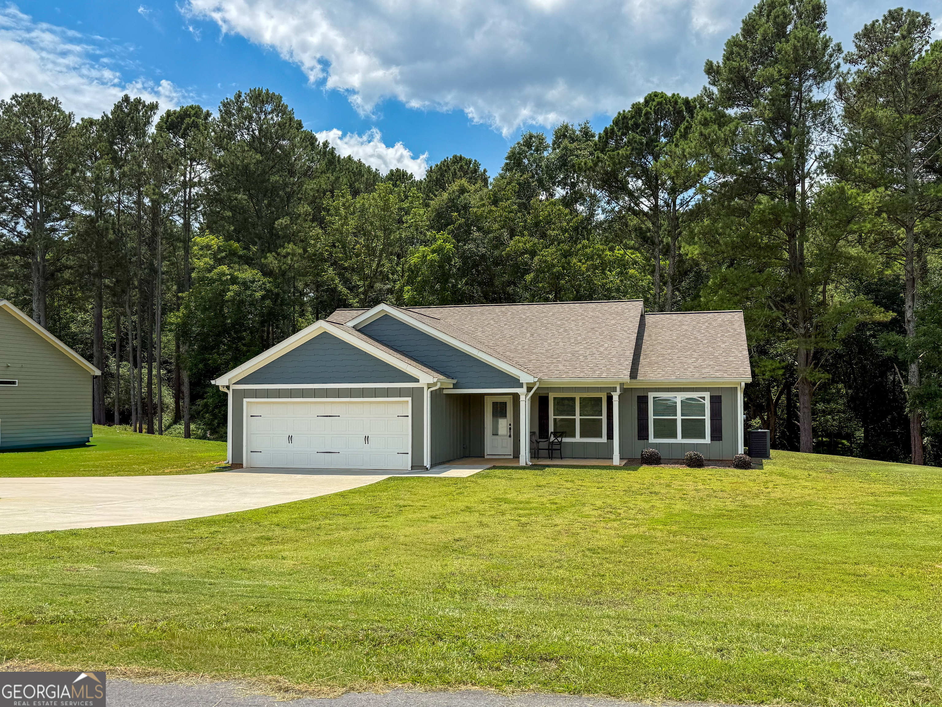 746 Scott Mill Road Property Photo 3