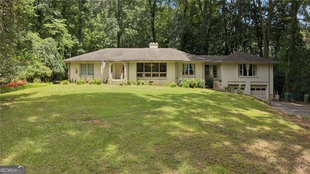 1191 W Wesley Road Nw Property Photo 1