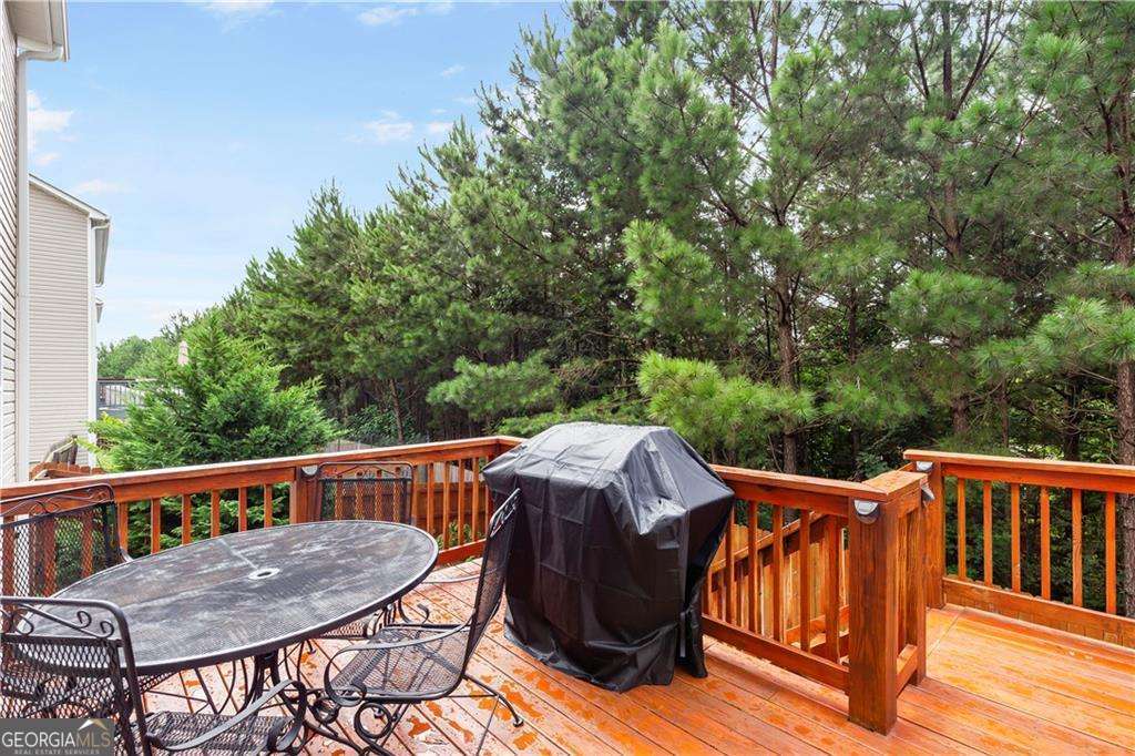 144 Fieldcrest Drive Property Photo 35