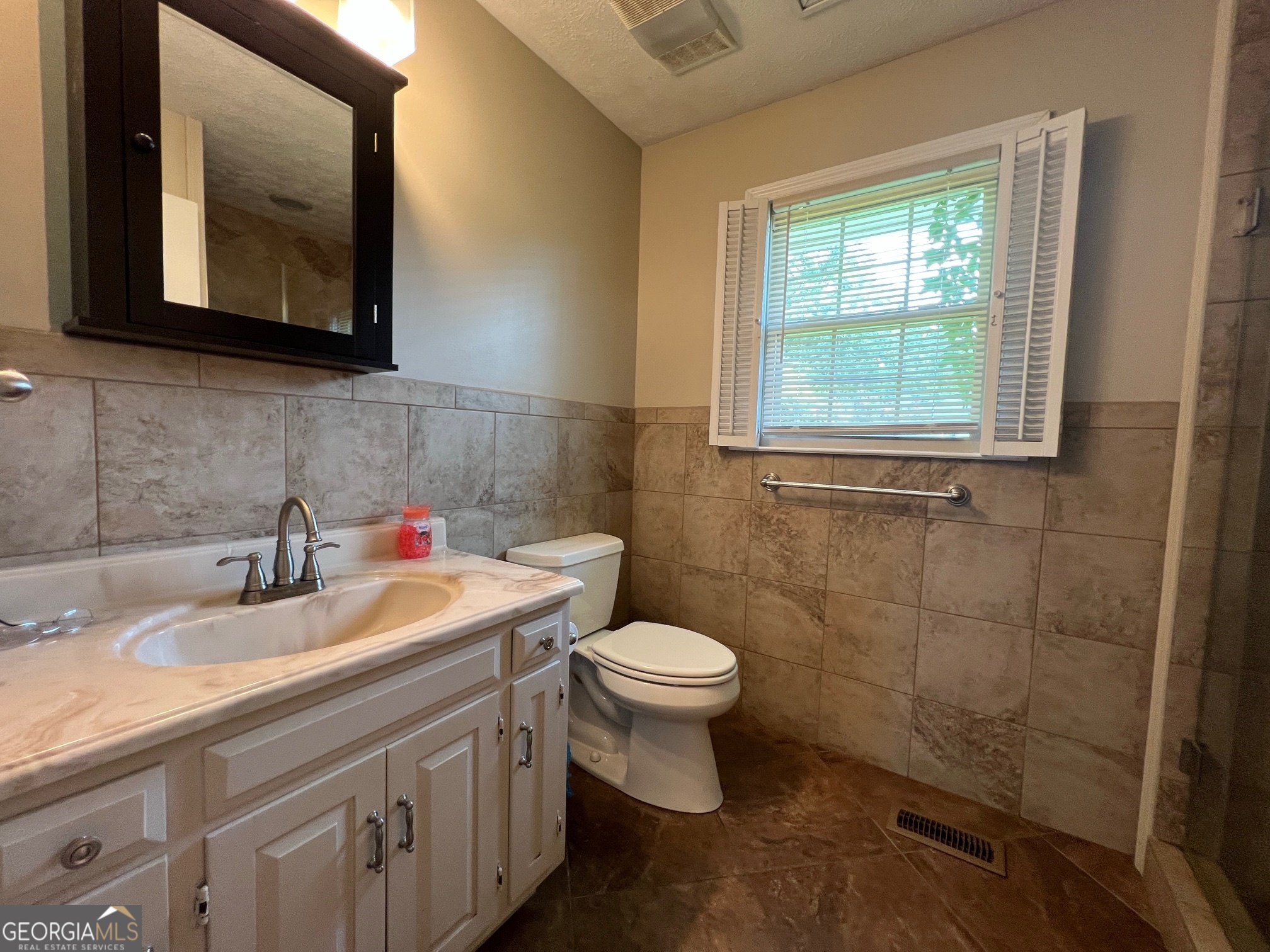 105 Olympia Drive Property Photo 19