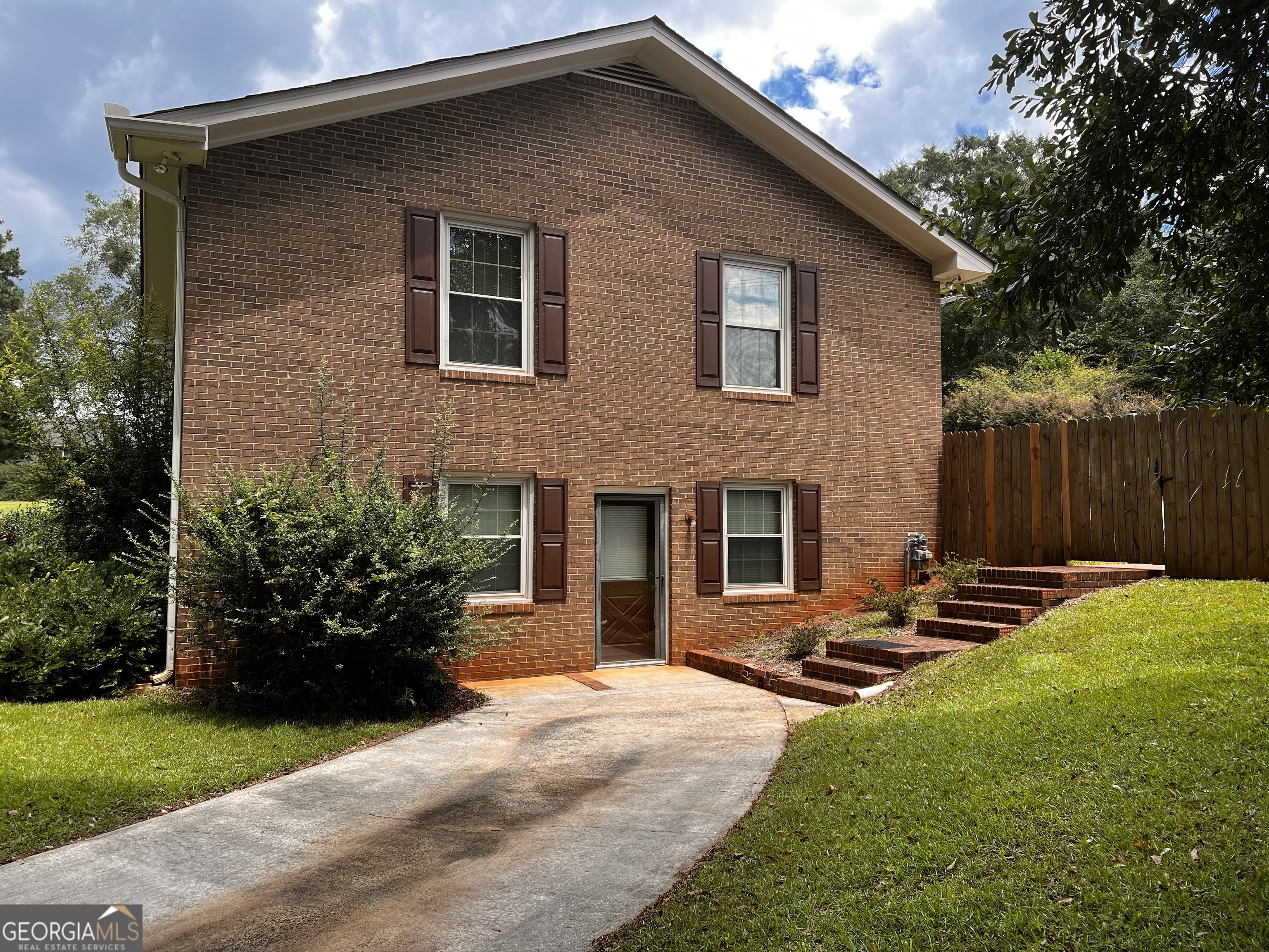 105 Olympia Drive Property Photo 25