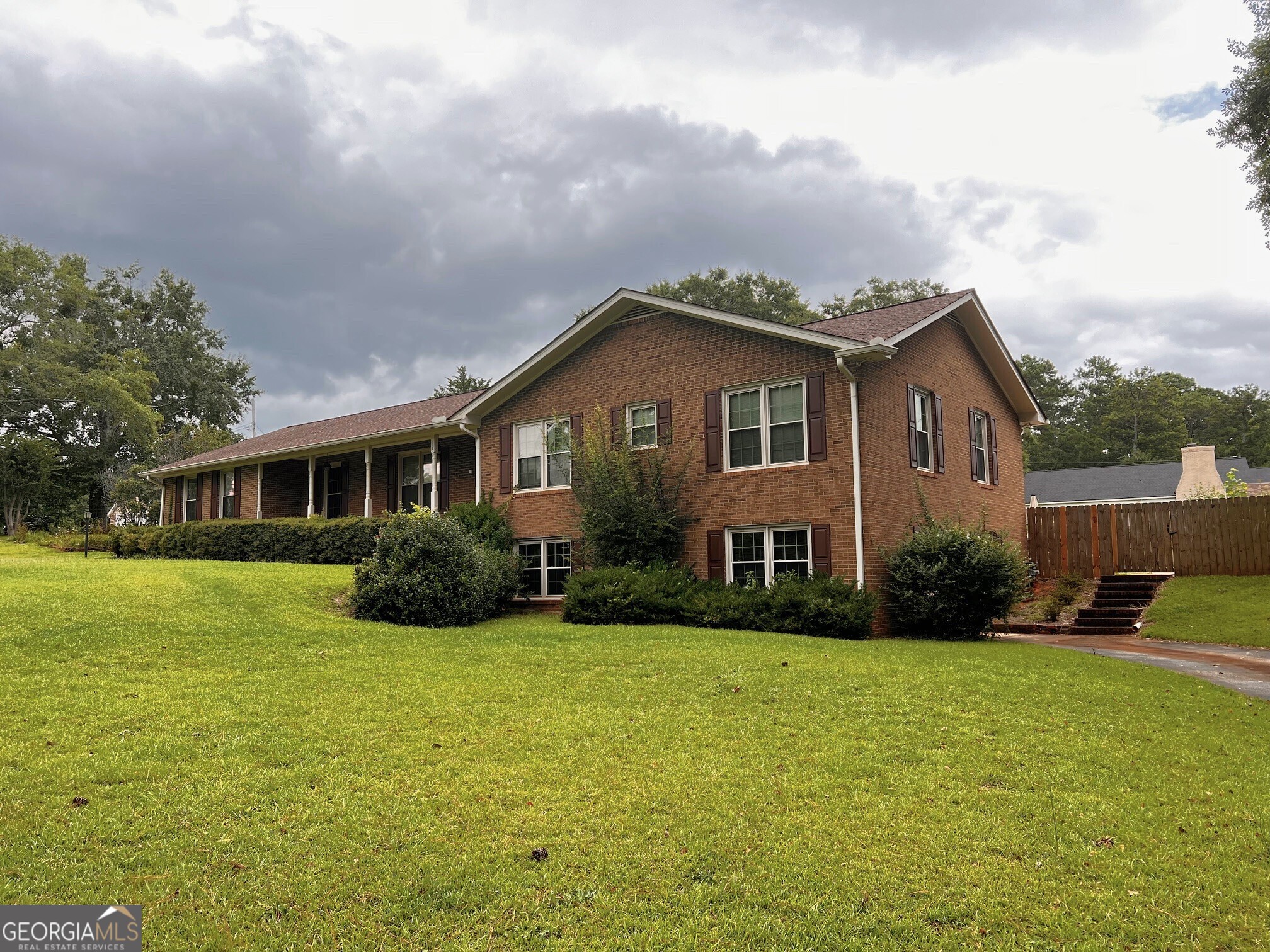105 Olympia Drive Property Photo 37