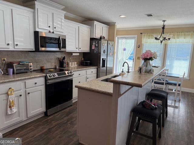 50 Meadow View Street Property Photo 11