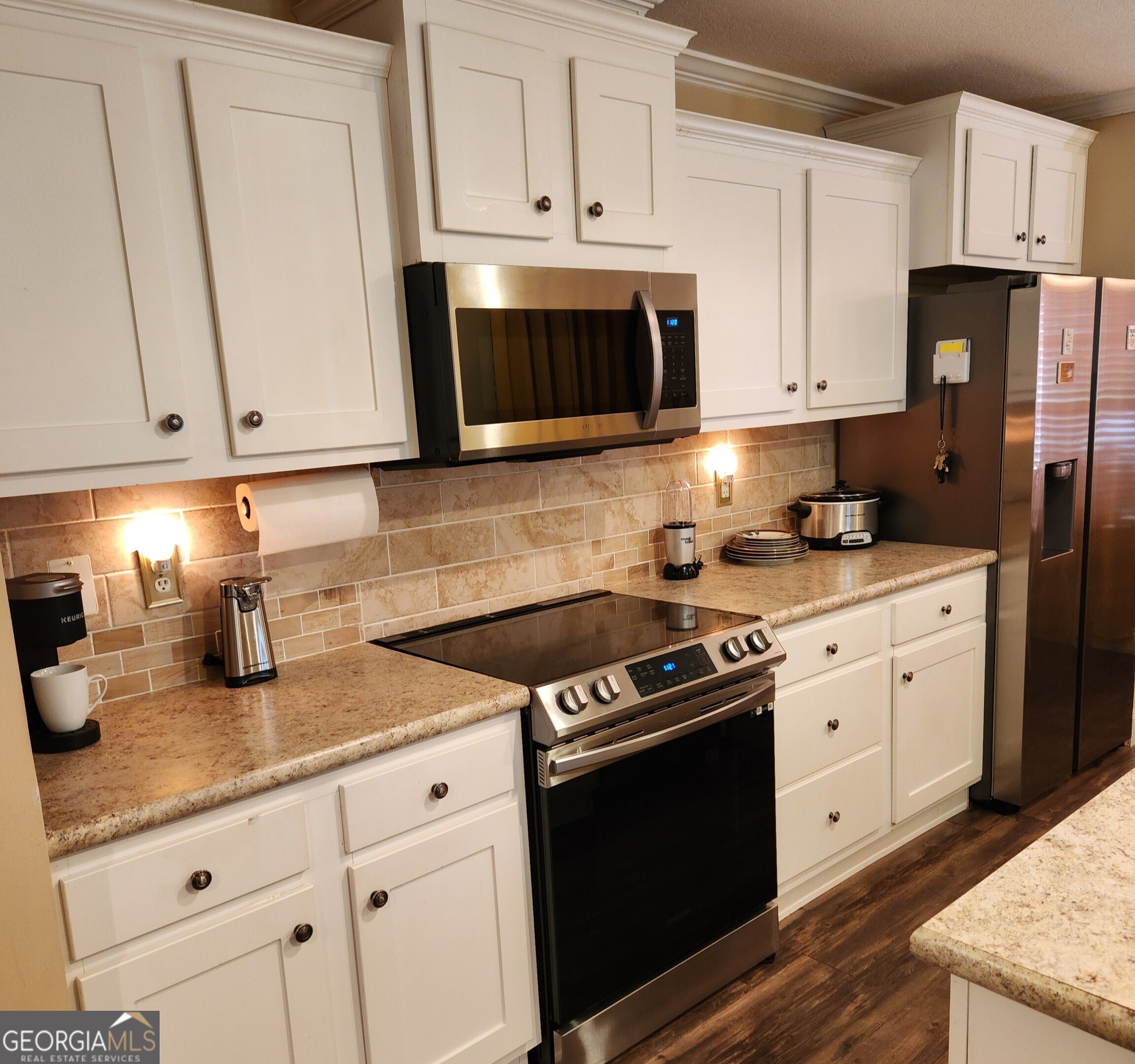 50 Meadow View Street Property Photo 12