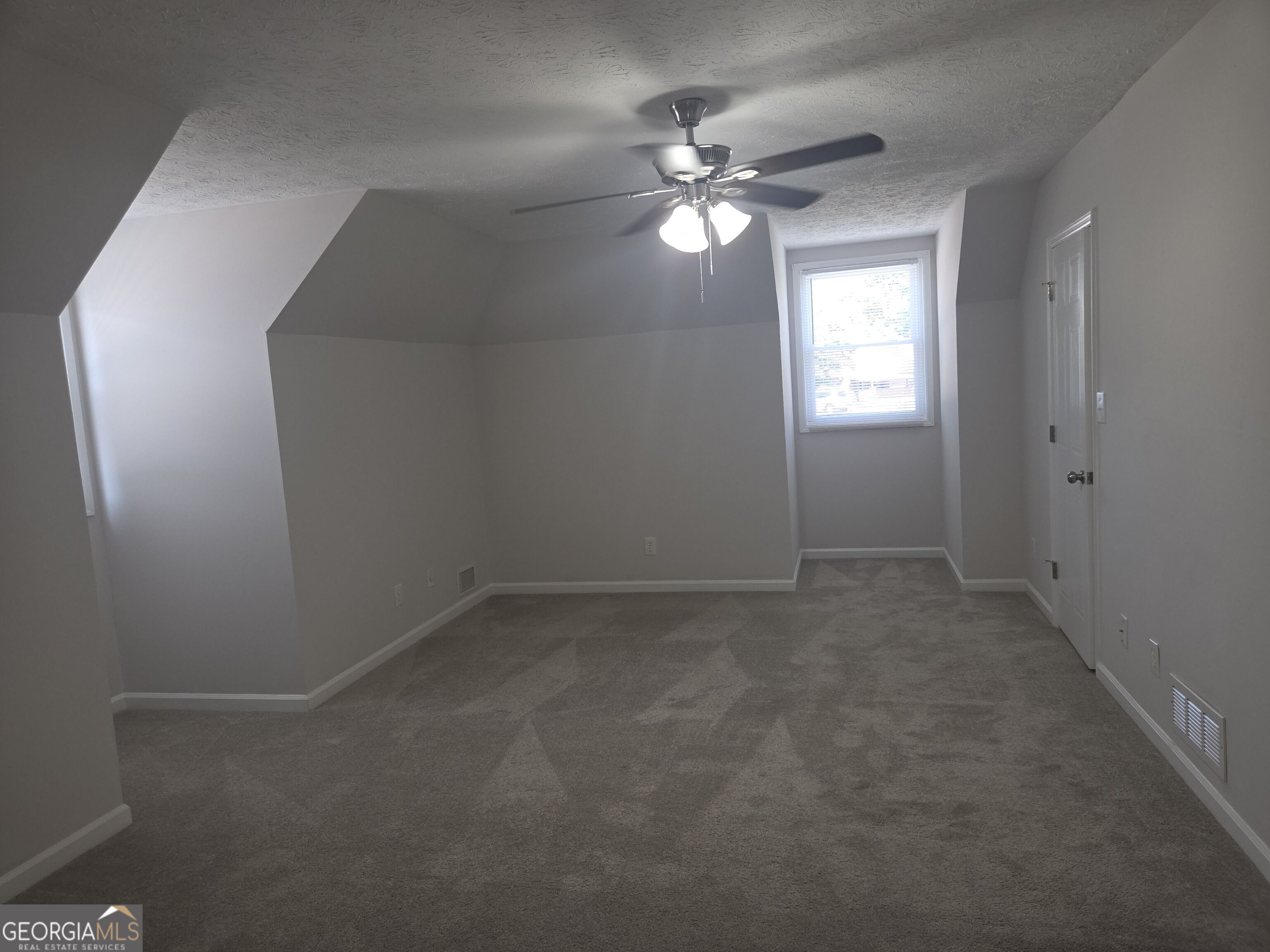 891 Park Place Ne Property Photo 7