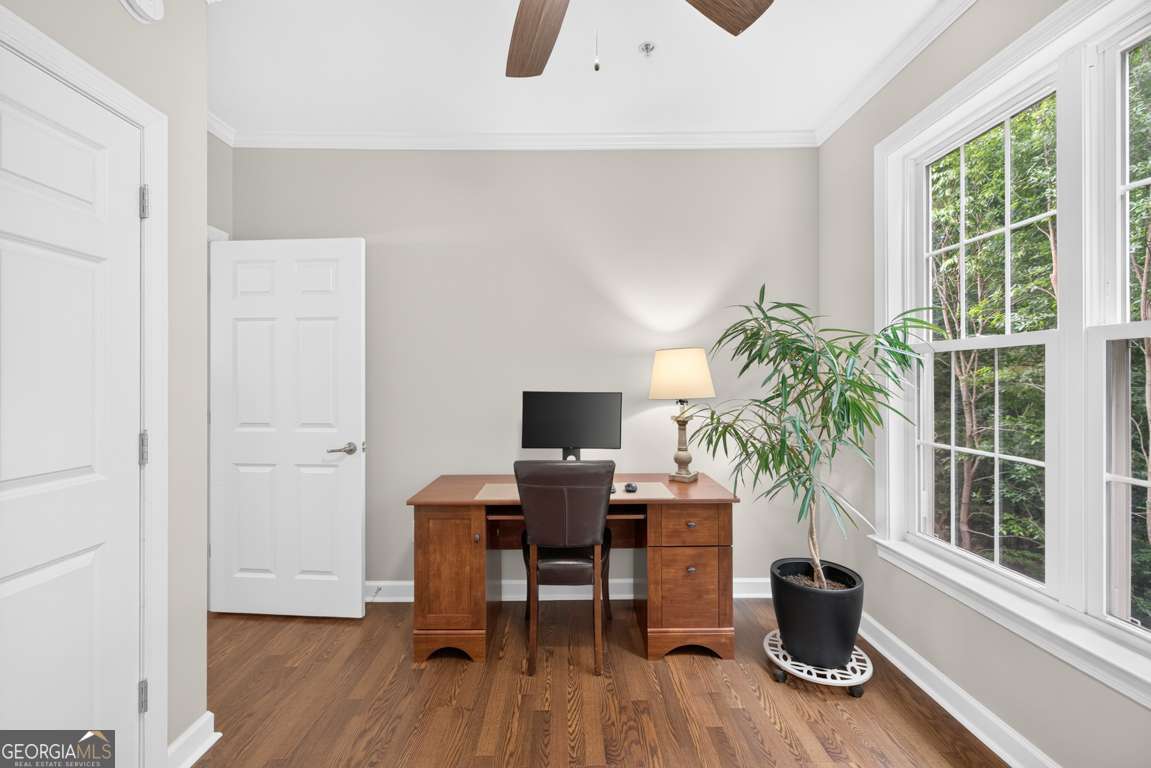 335 Ashford Circle Property Photo 7