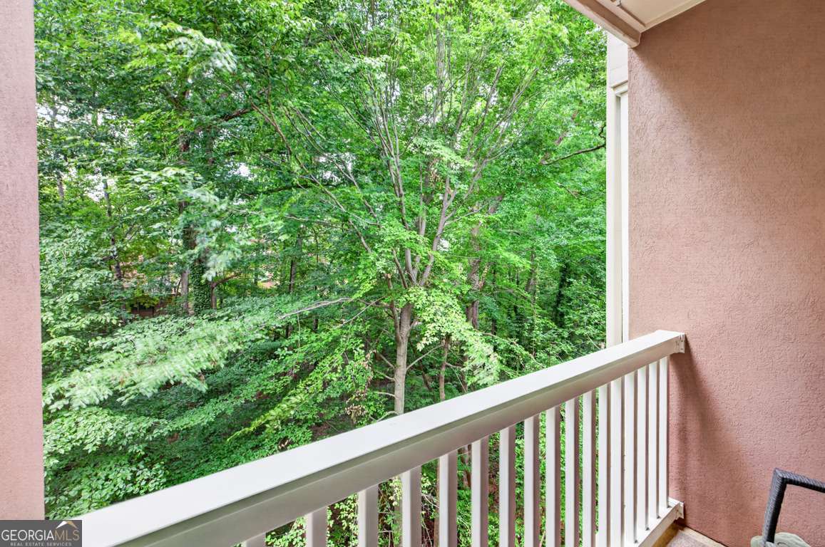 335 Ashford Circle Property Photo 12