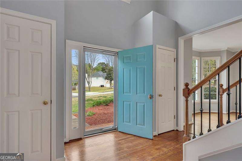 6321 Woodlore Drive Nw Property Photo 3