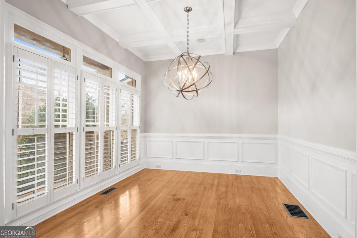 250 Mystic Ridge Hill Property Photo 4
