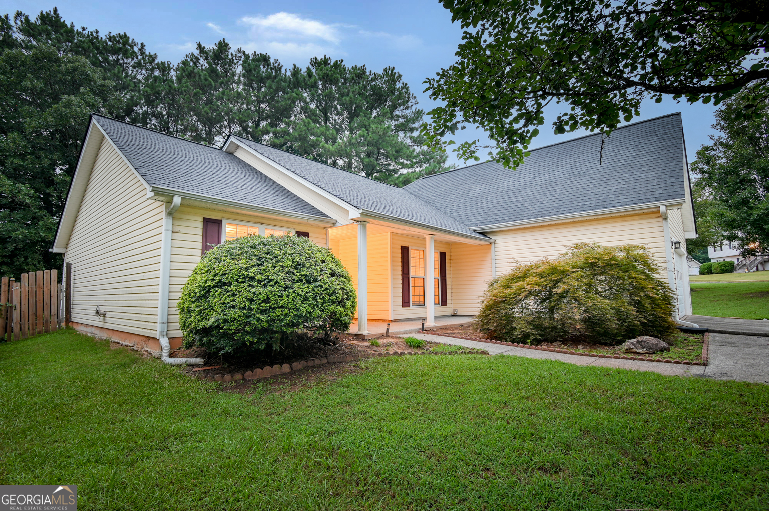 1820 Fort Daniels Trail Property Photo 8