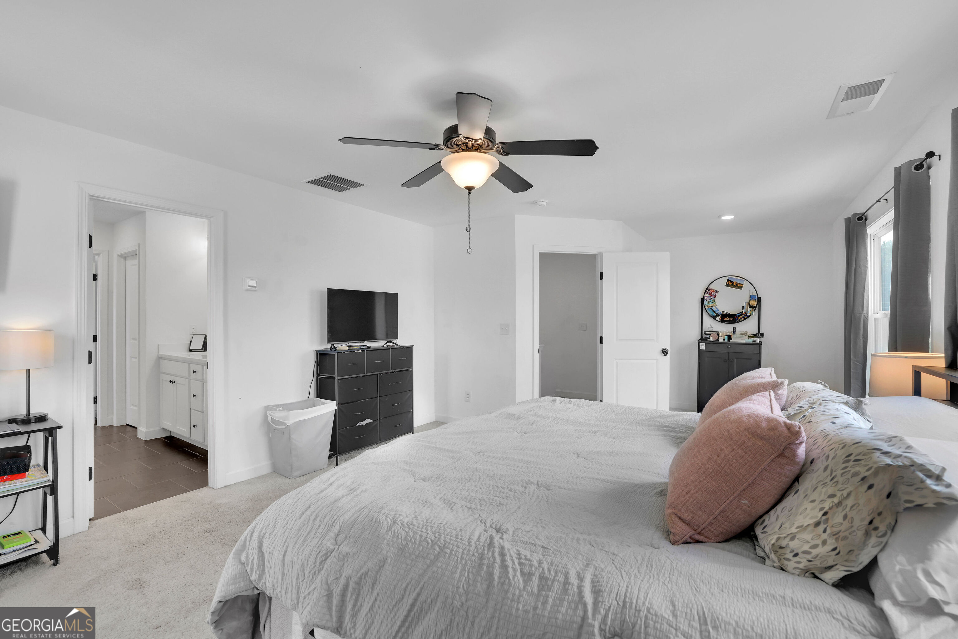 2936 Edgemont Lane Sw Property Photo 23