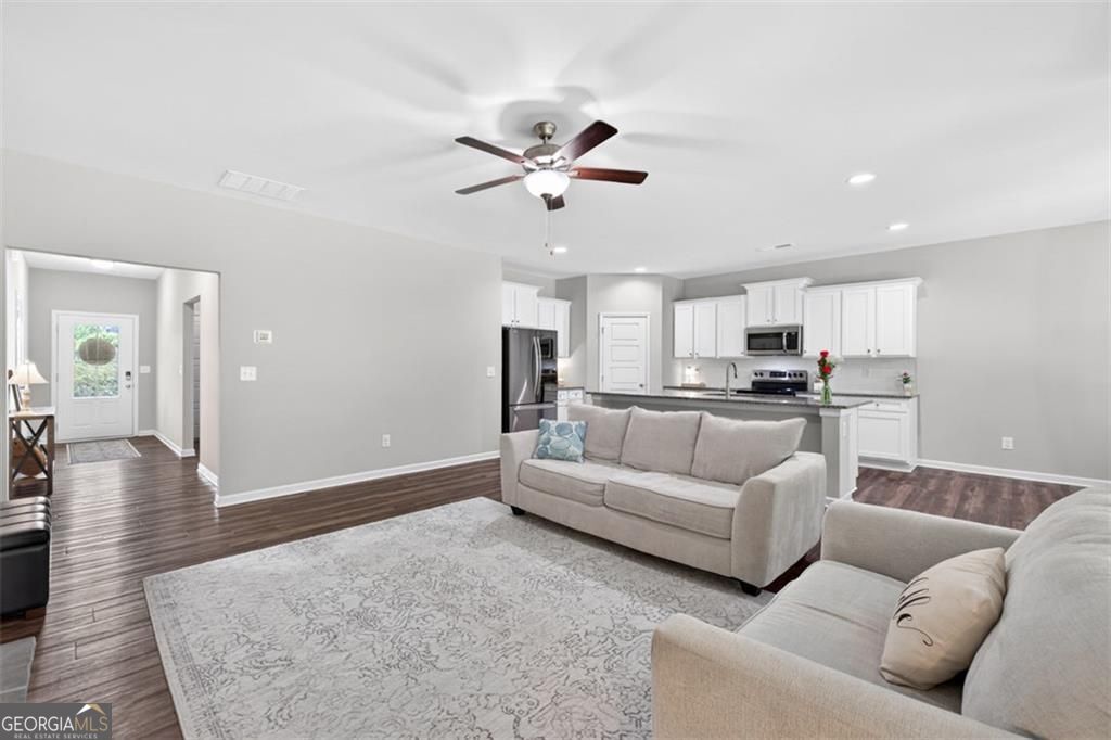 1537 Ridgewood Court Property Photo 10