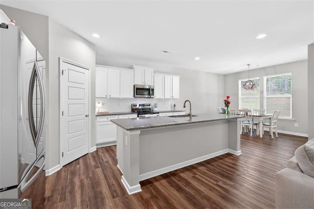 1537 Ridgewood Court Property Photo 11