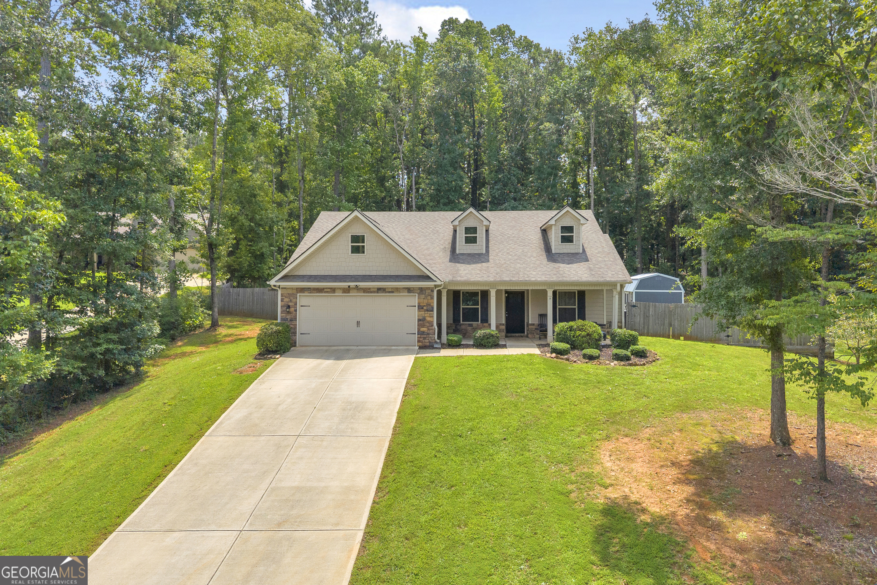 160 Morgan Way Property Photo 4