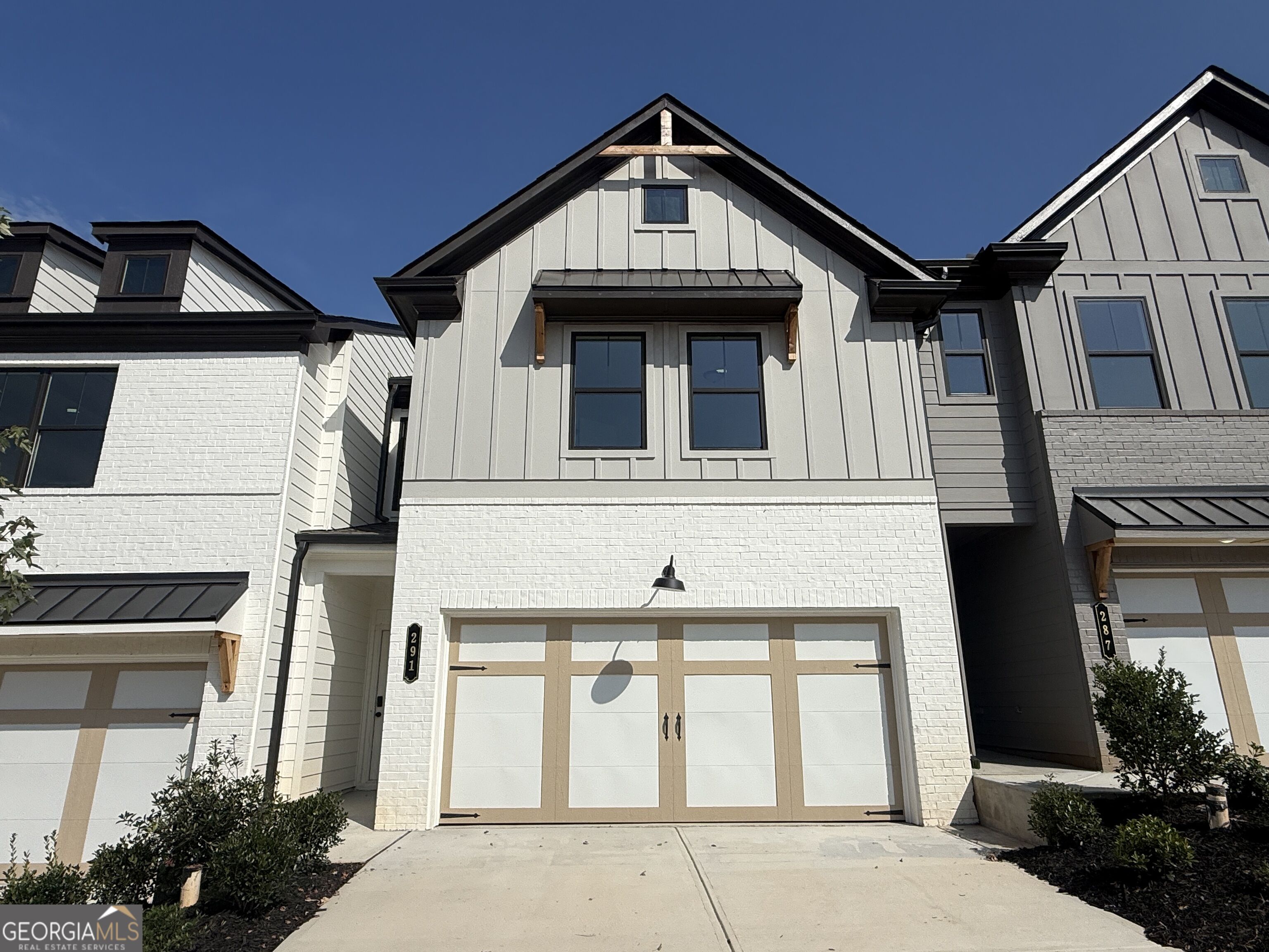 291 Brook Landing Circle Property Photo 1