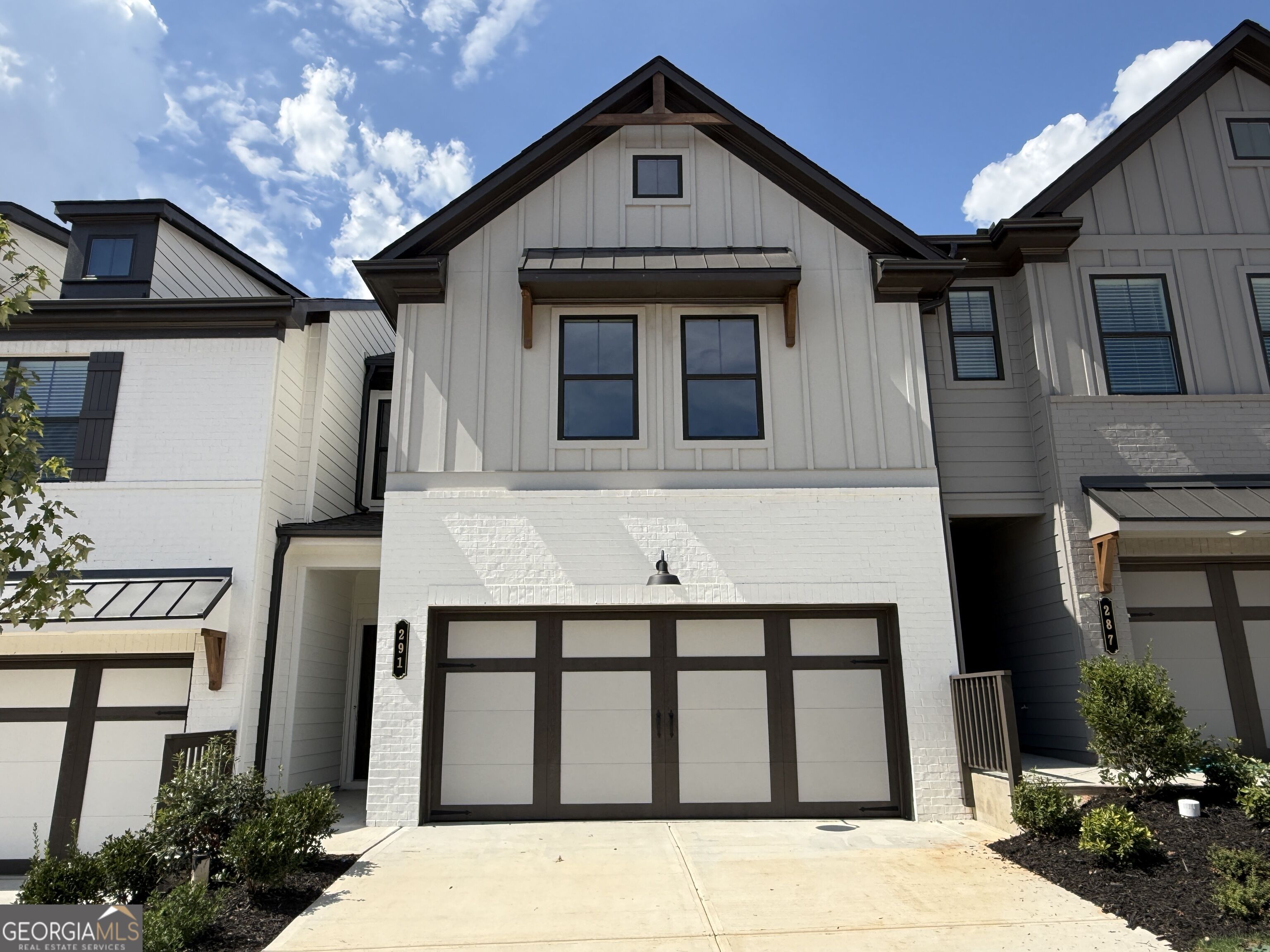 291 Brook Landing Circle Property Photo 1