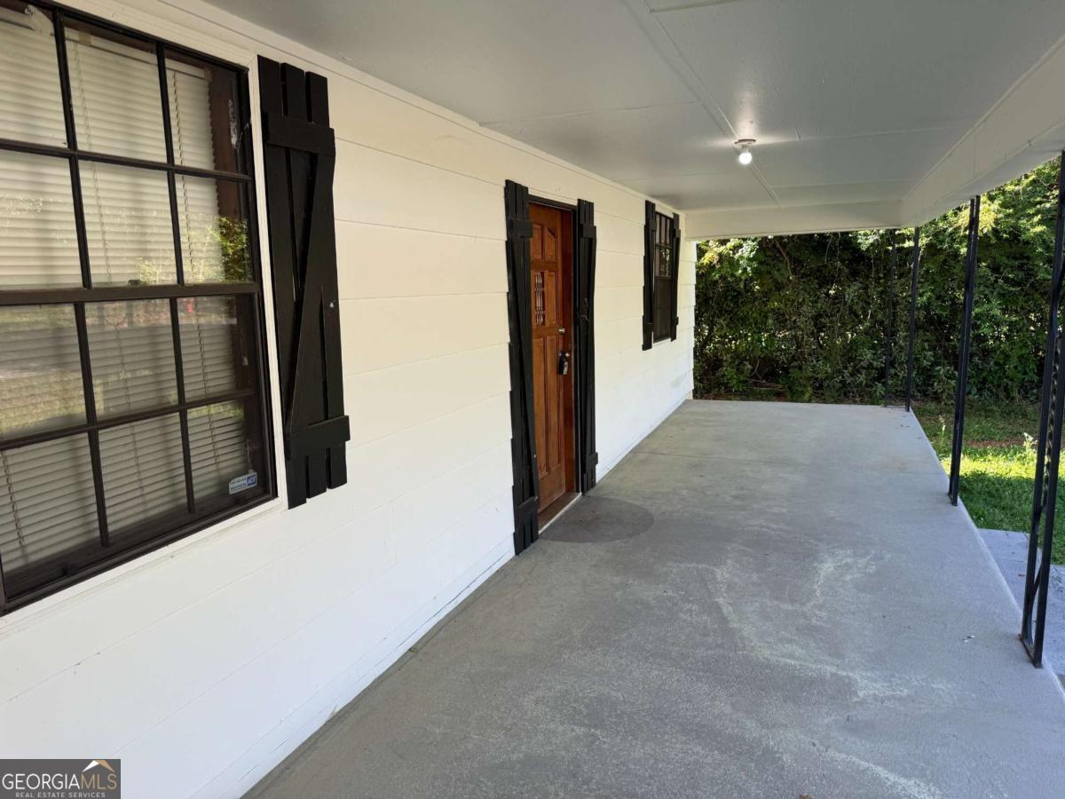 313 Carter Street Property Photo 2