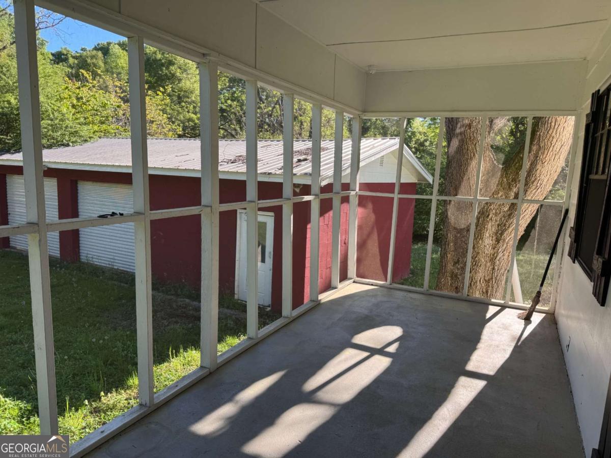 313 Carter Street Property Photo 16
