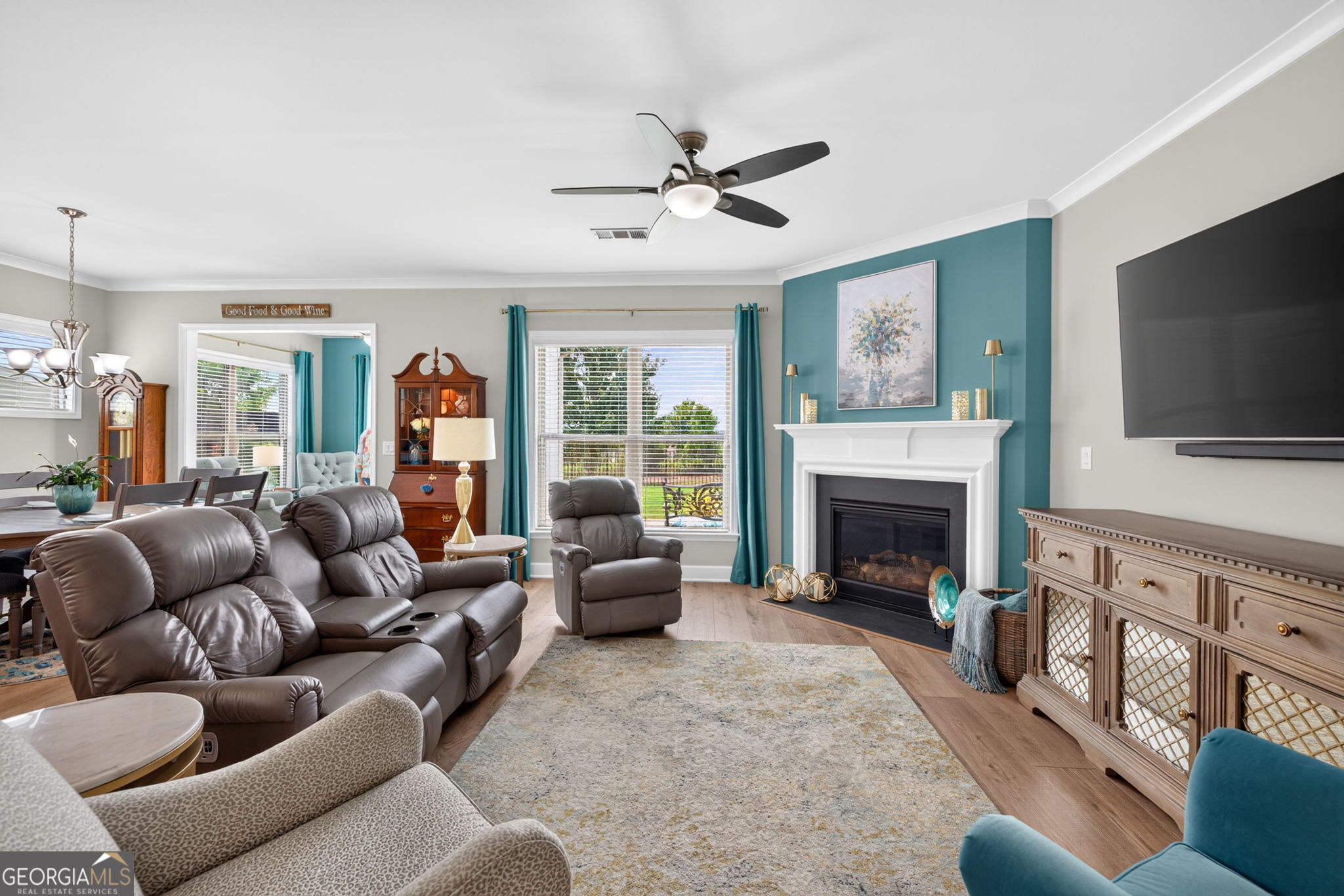 5711 Sierra Bend Way Property Photo 10