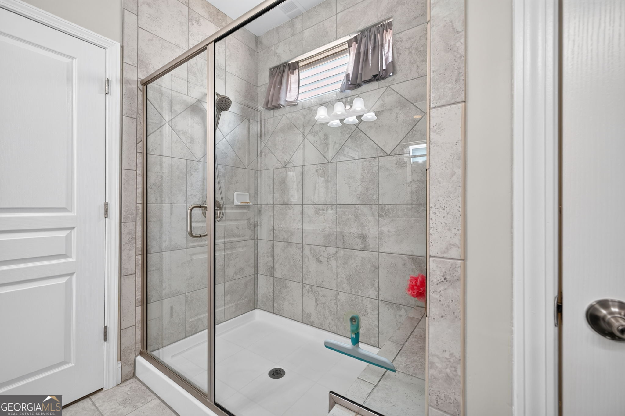 5711 Sierra Bend Way Property Photo 42
