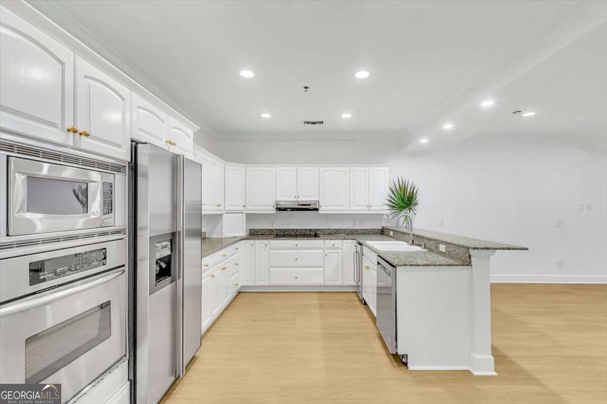 700 Wilmington Island Road # T2 Property Photo 12
