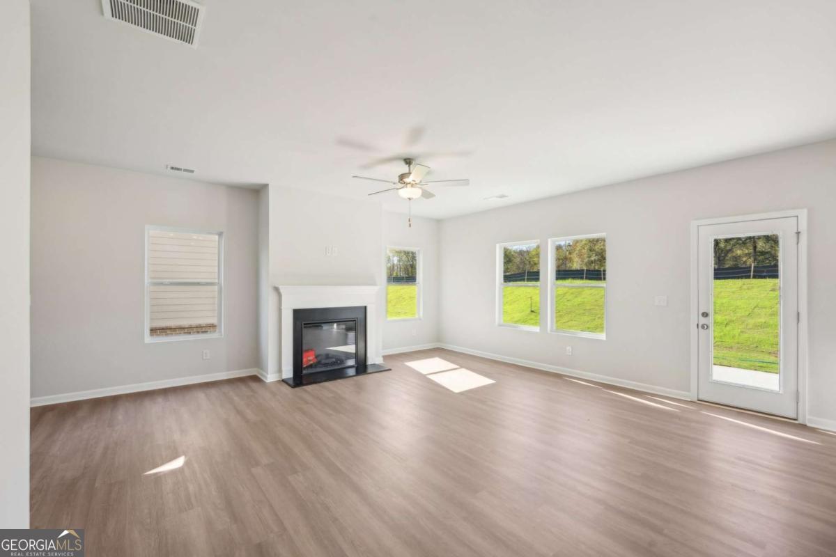 11138 Suria Drive Property Photo 12