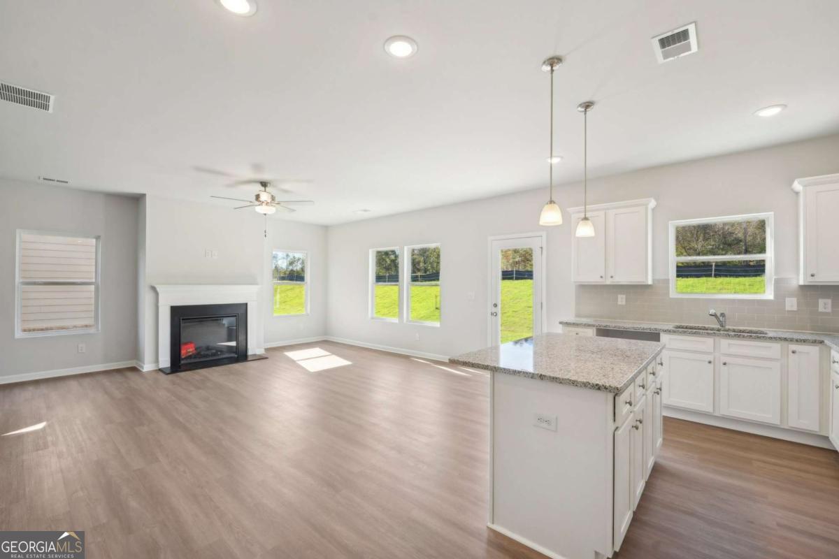 11138 Suria Drive Property Photo 13