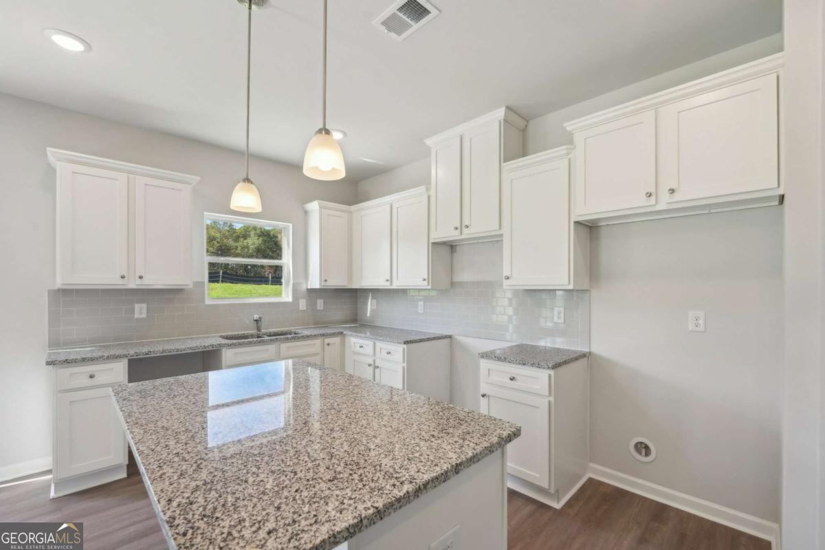 11138 Suria Drive Property Photo 16